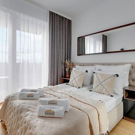 Nad Stawem By Downtown Apartments Gdansk Bagian luar foto