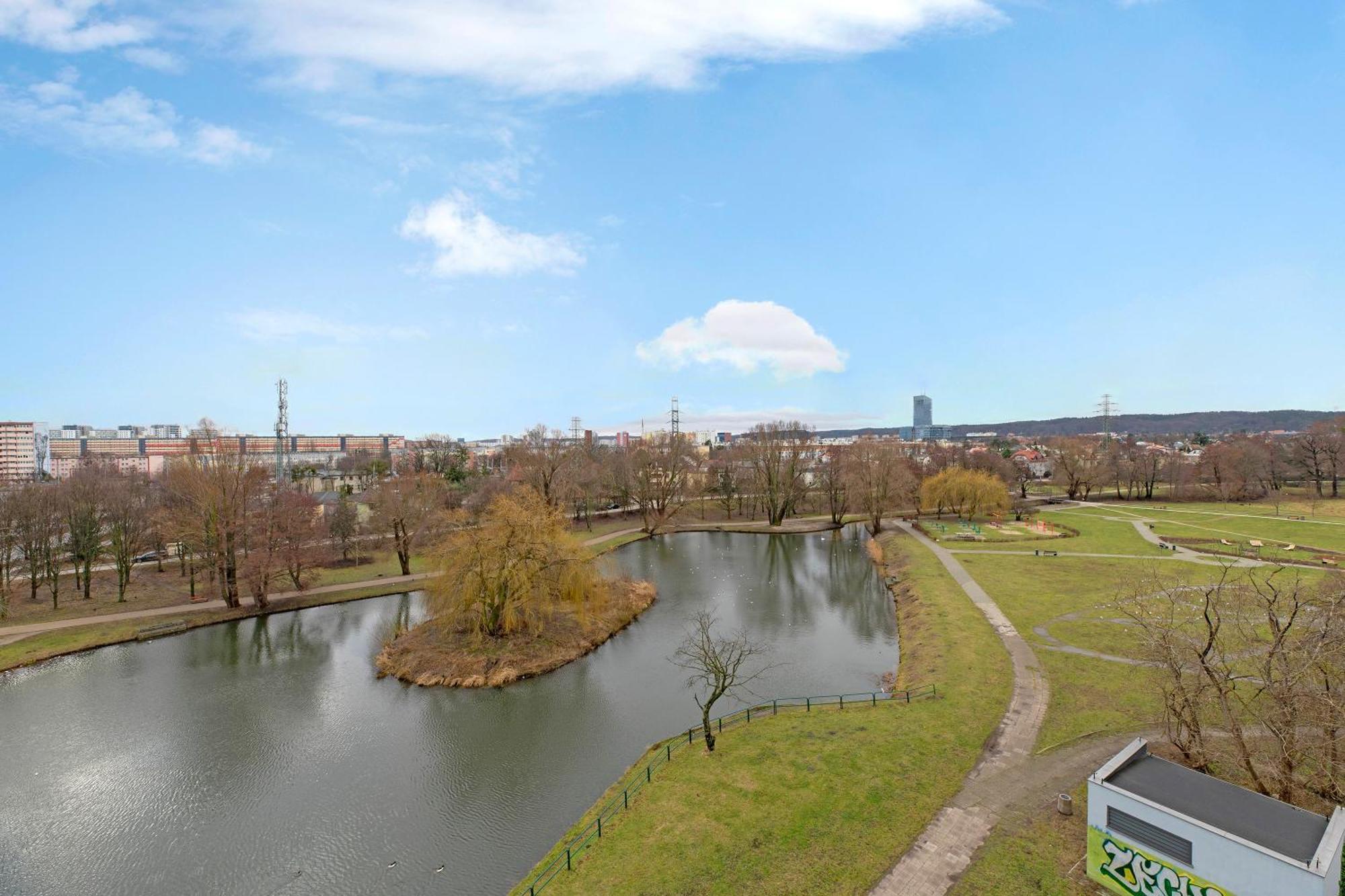 Nad Stawem By Downtown Apartments Gdansk Bagian luar foto