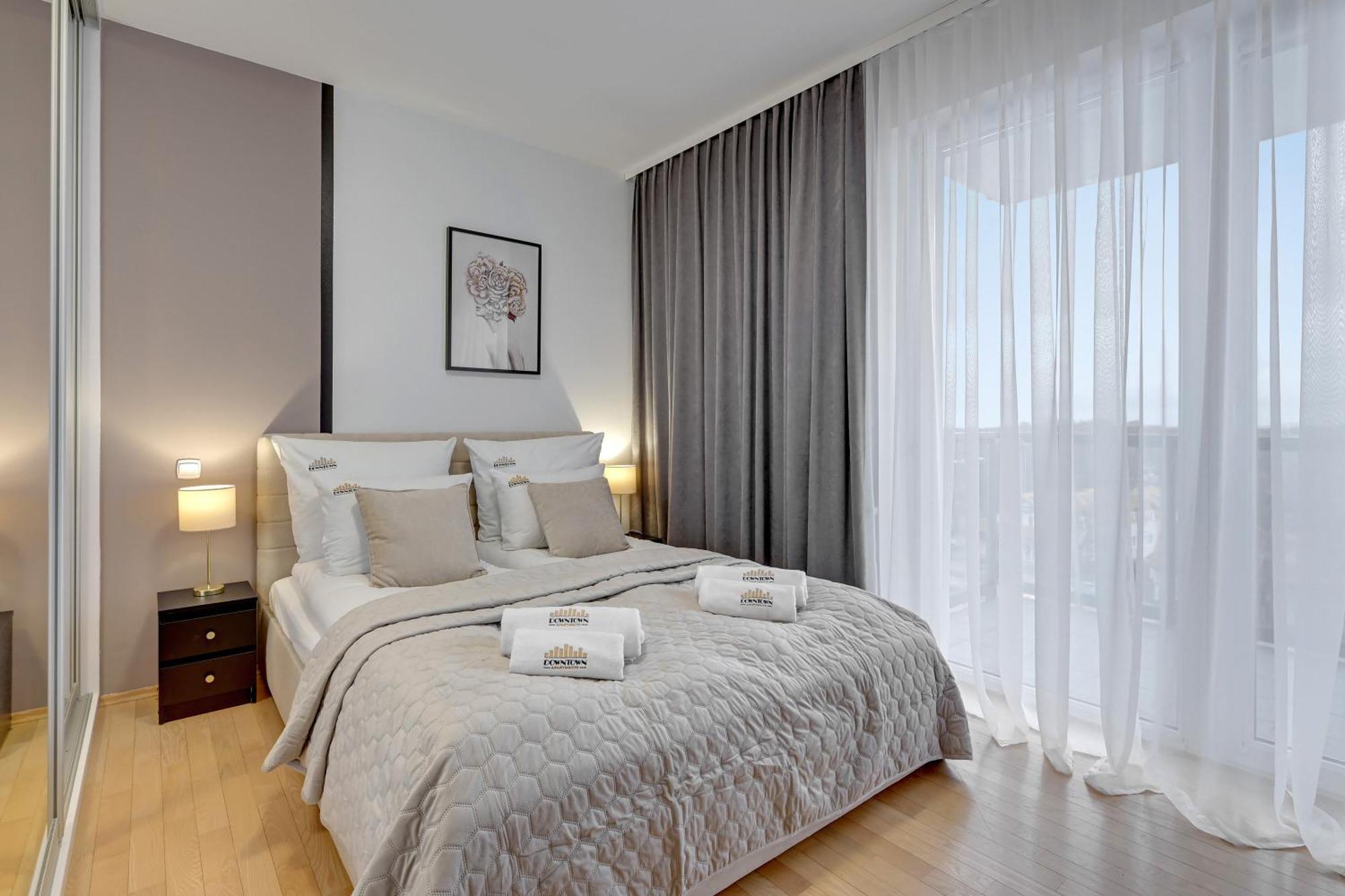 Nad Stawem By Downtown Apartments Gdansk Bagian luar foto